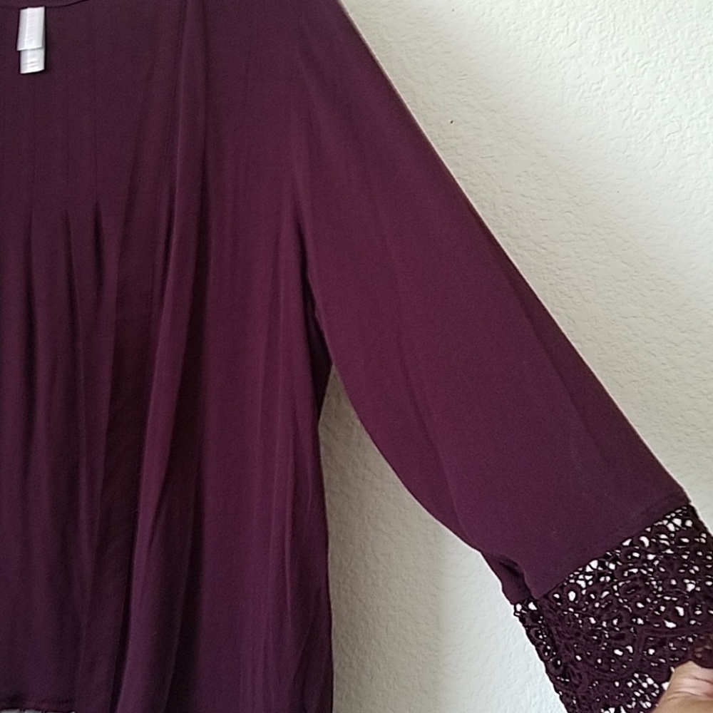 💥SEE NEW LISTING💥 Cardigan - Picture 3 of 8